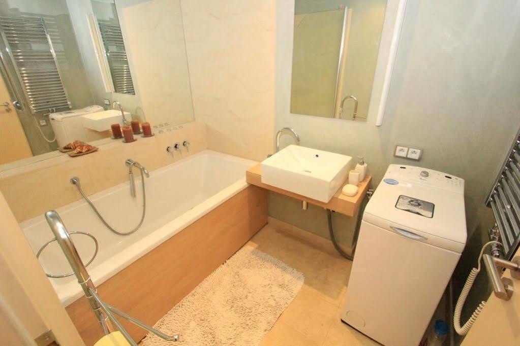 Luxury Apartment River Diamond Residence Prague Exterior photo