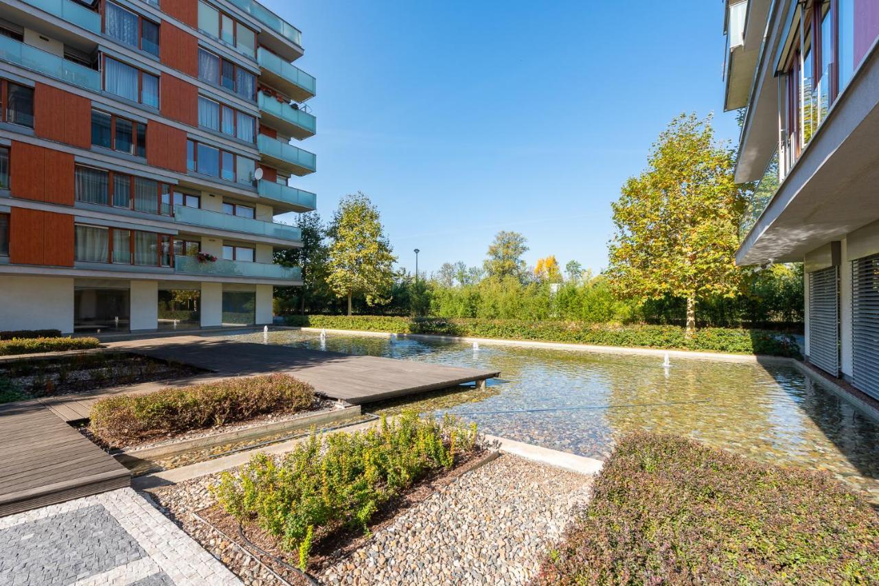 Luxury Apartment River Diamond Residence Prague Exterior photo